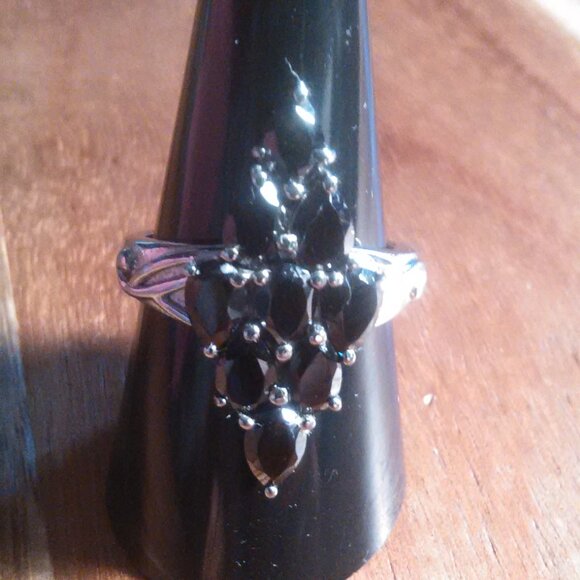 Elongated Design Thai Black Spinel Stainless Steel Cluster Ring (Size 9) - Picture 8 of 10